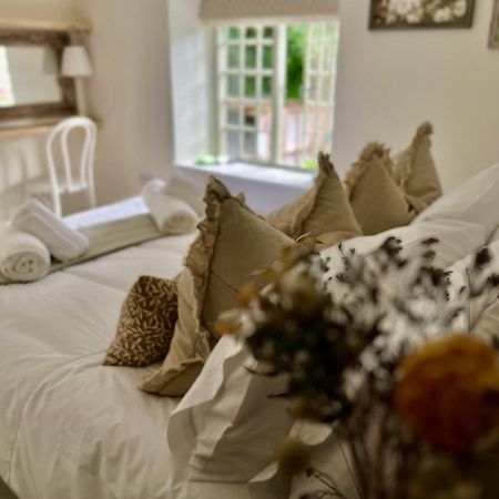 Posh Little Cottage Llangollen Dış mekan fotoğraf